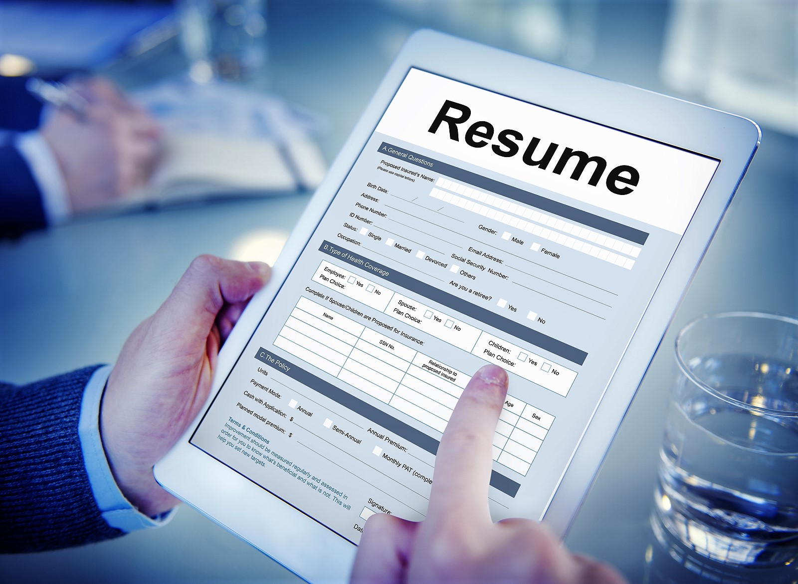 how to get past resume screening software