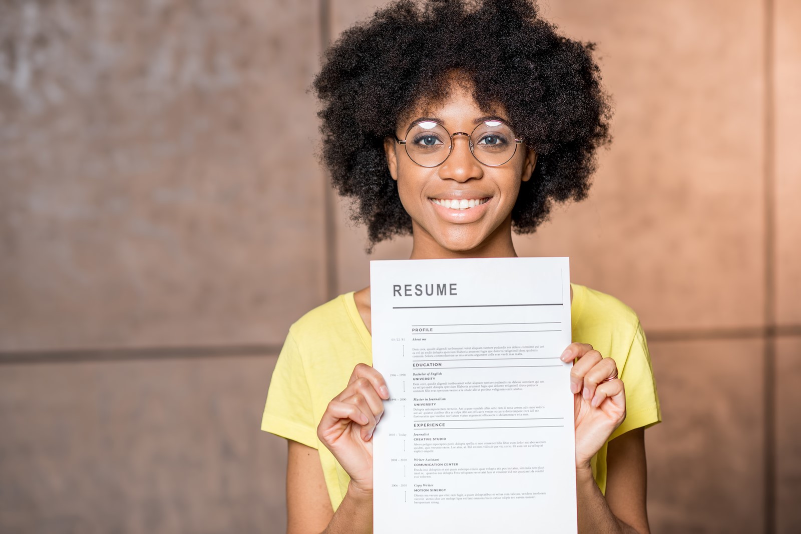 5 Easy and Creative Ways to Improve Your Resume in 2018